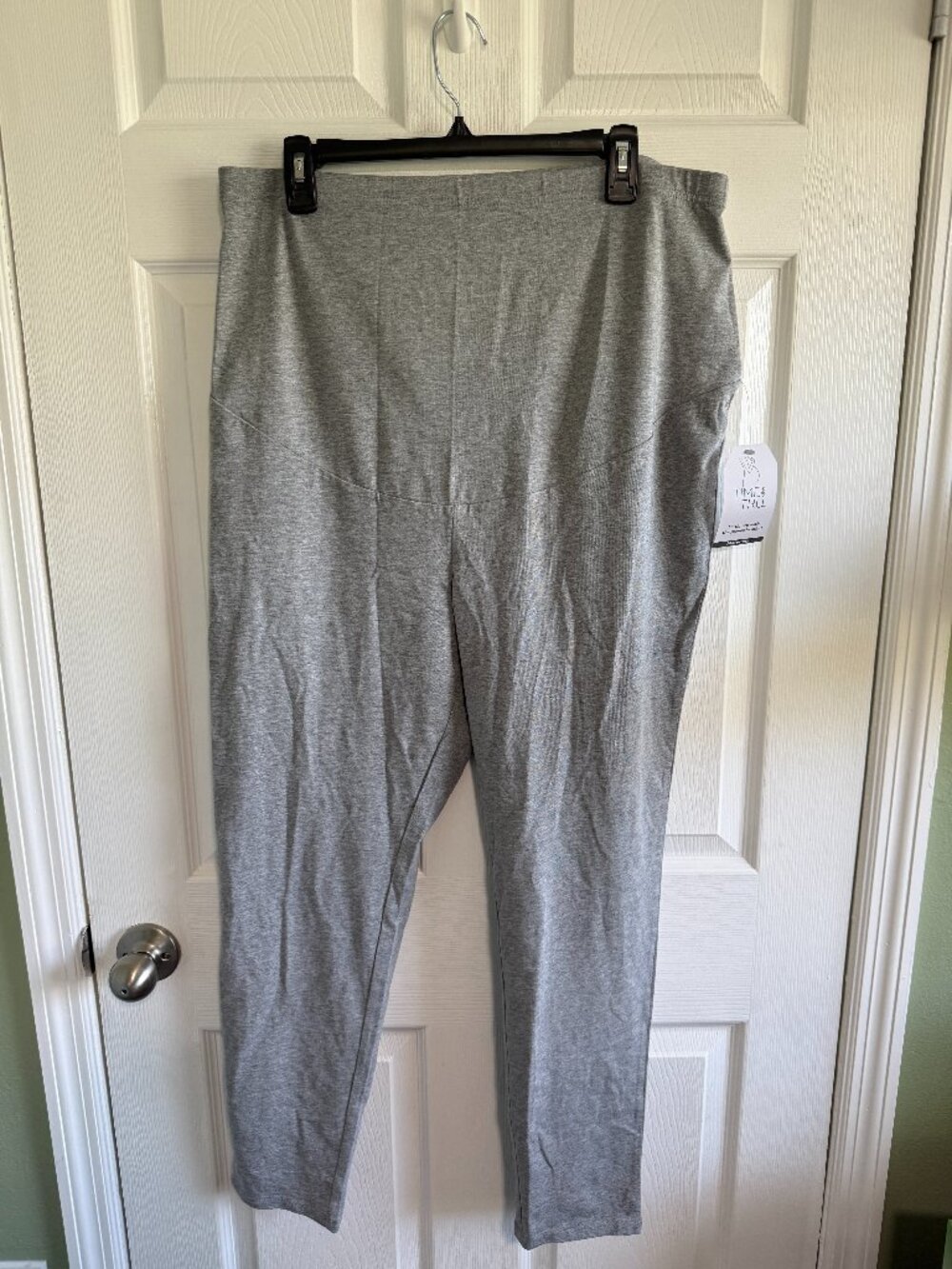 NWT Time and Tru Womens Maternity Grey Leggings Size XXL (20)